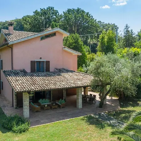 Villa Lucia